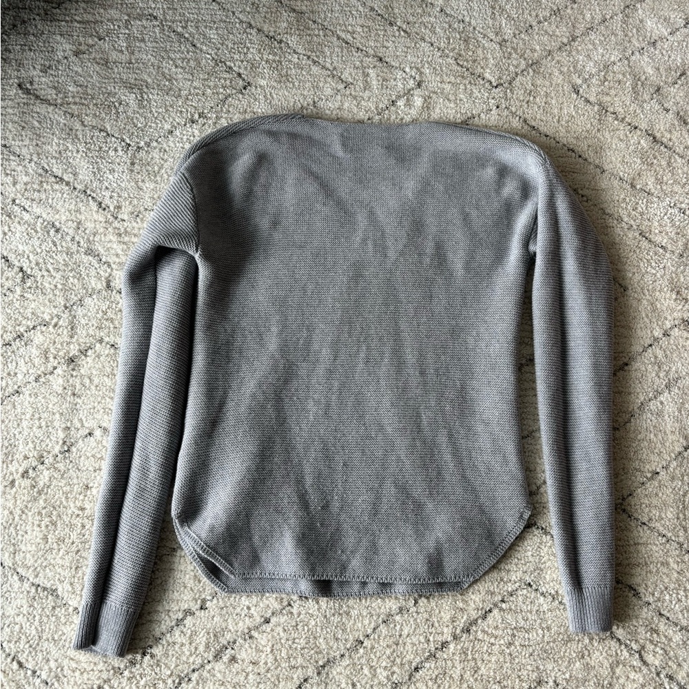 Aritzia Wilfred Free Wolter Sweater Grey Small - Picture 4 of 6